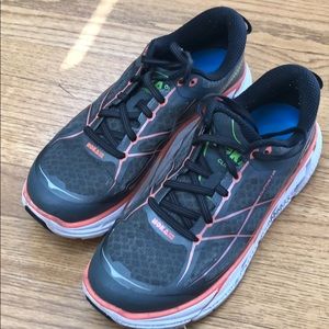 Hoka One One Size 9.5 womens